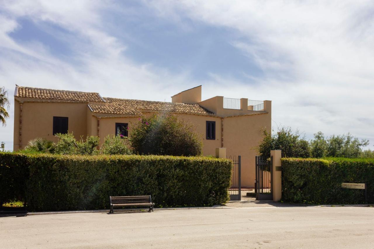 B&B Pirandello - Residence Villa Margherita アグリジェント エクステリア 写真